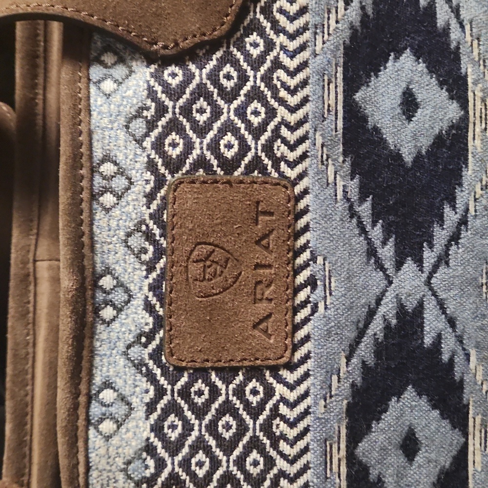 Ariat tribal print bag nwot - Picture 2 of 10